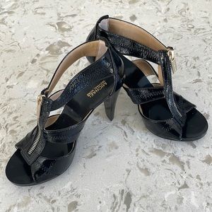 NWOT Michael Kors Heels